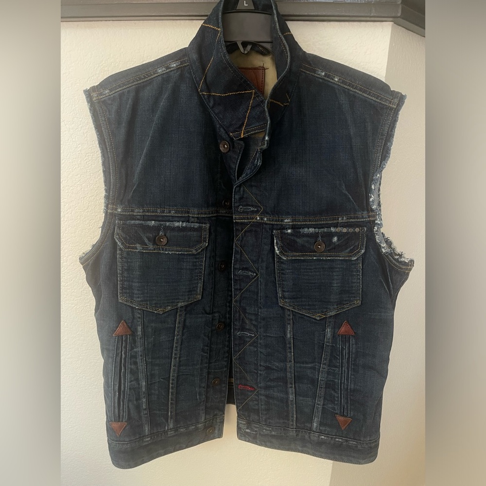 GUESS BY MARCIANO VEST SIZE L